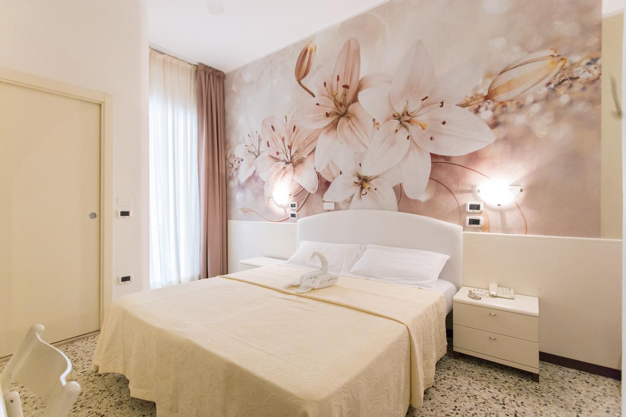 Sirena Boutique Hotel Gabicce Mare Exterior foto