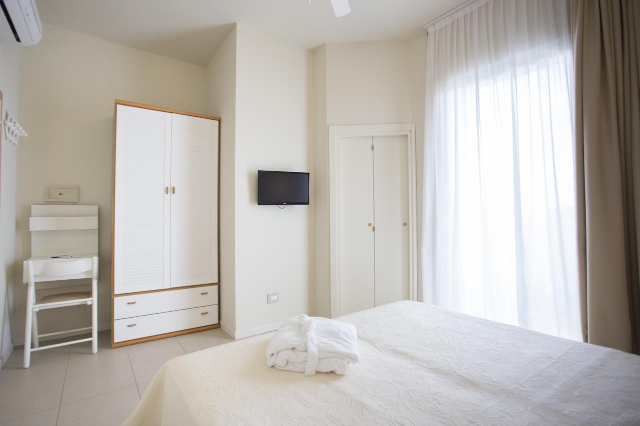 Sirena Boutique Hotel Gabicce Mare Exterior foto