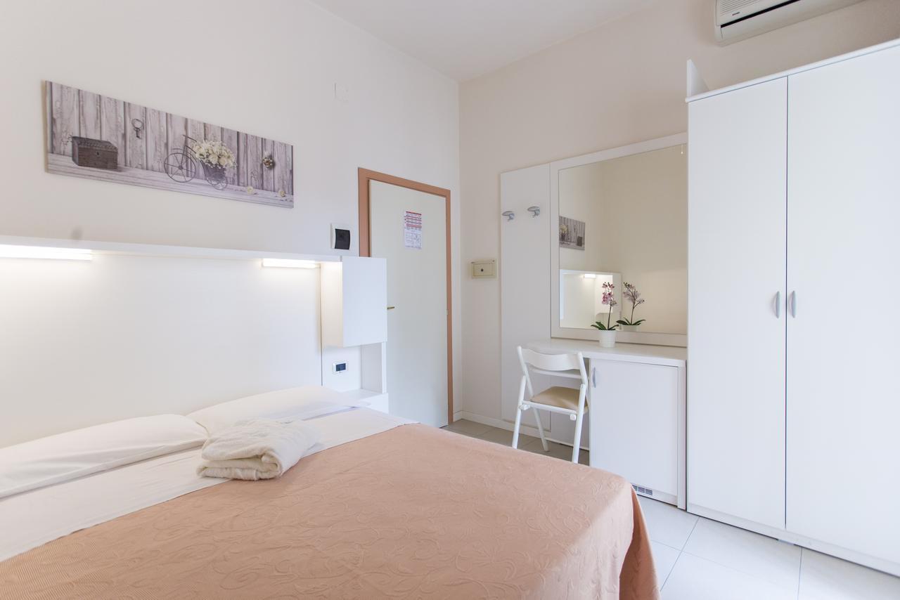Sirena Boutique Hotel Gabicce Mare Exterior foto